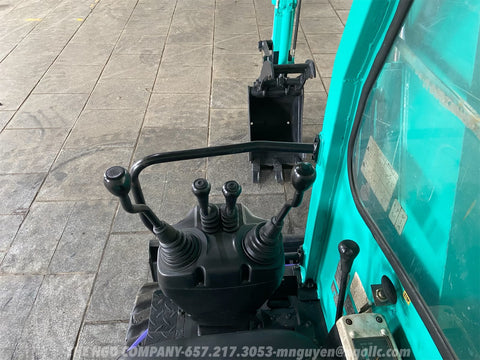 017.07 IHI 30UJ-2 Mini Excavator S/N AA002338