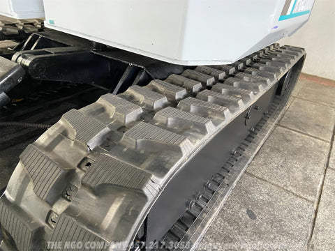 017.04 Komatsu PC28UU Mini Excavator S/N 3635