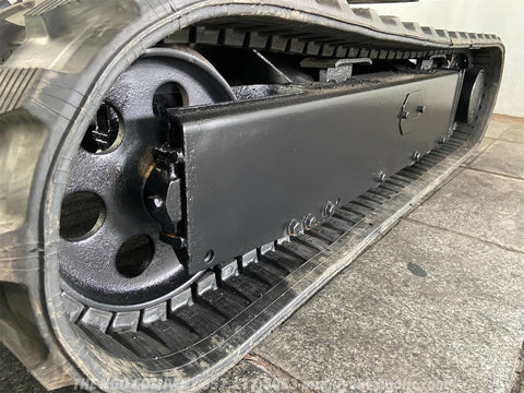 017.04 Komatsu PC28UU Mini Excavator S/N 3635