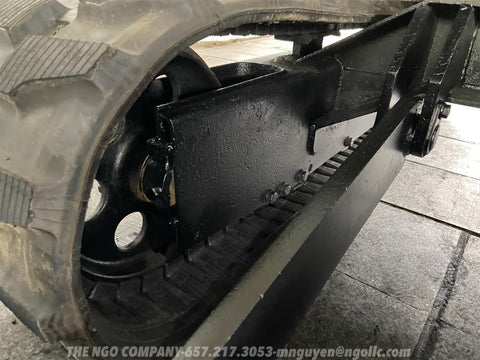 017.04 Komatsu PC28UU Mini Excavator S/N 3635