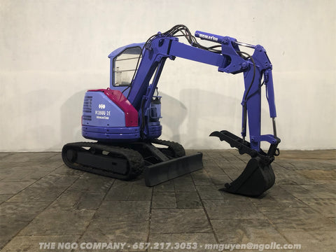 009.02 Komatsu PC28UU-2 Mini Excavator S/N 9977