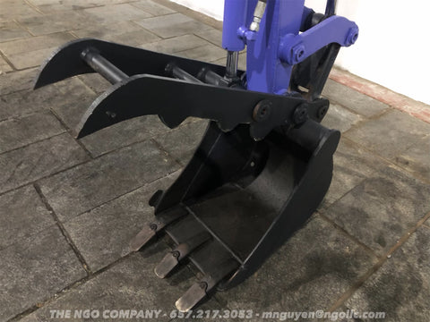 009.02 Komatsu PC28UU-2 Mini Excavator S/N 9977