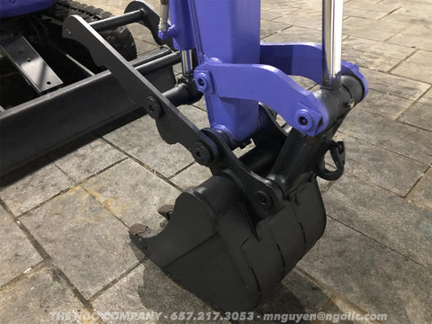 009.02 Komatsu PC28UU-2 Mini Excavator S/N 9977