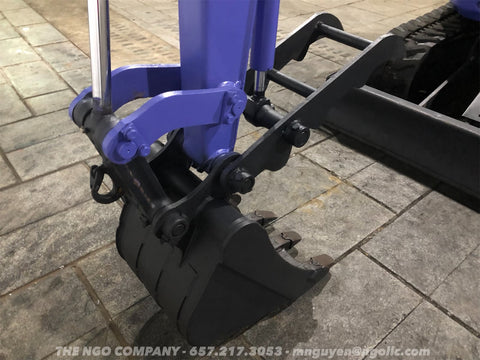 009.02 Komatsu PC28UU-2 Mini Excavator S/N 9977