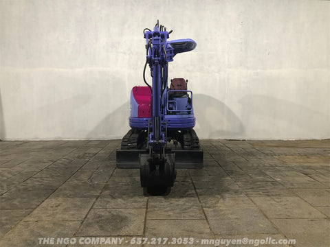 009.03 Komatsu PC28UU-2E Mini Excavator S/N 11581