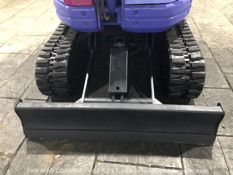 009.03 Komatsu PC28UU-2E Mini Excavator S/N 11581