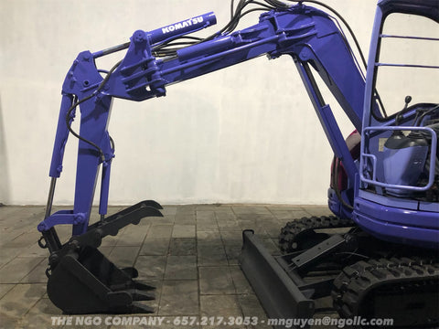 009.03 Komatsu PC28UU-2E Mini Excavator S/N 11581