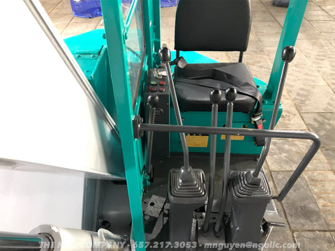 009.05 Komatsu PC28UU Mini Excavator S/N 5727