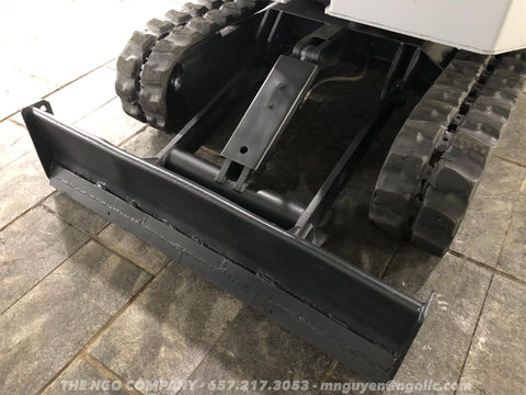 009.05 Komatsu PC28UU Mini Excavator S/N 5727