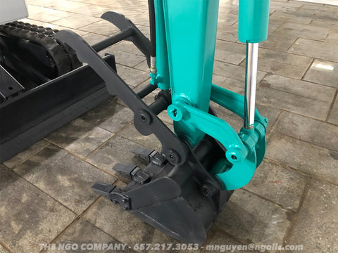 009.05 Komatsu PC28UU Mini Excavator S/N 5727