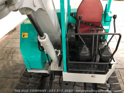 009.06 Komatsu PC38UU Mini Excavator S/N 1993