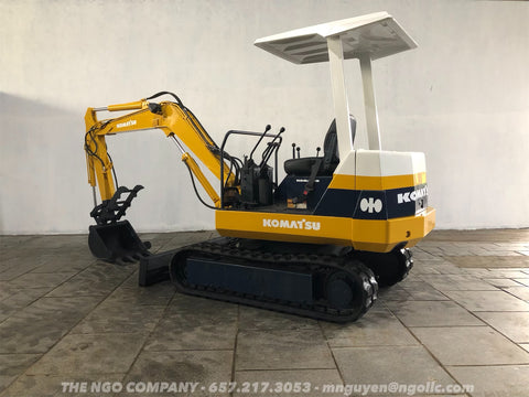010.06 Komatsu PC15-2 Mini Excavator S/N 2865