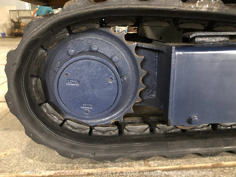 010.06 Komatsu PC15-2 Mini Excavator S/N 2865