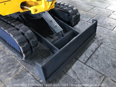 010.06 Komatsu PC15-2 Mini Excavator S/N 2865