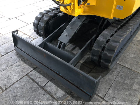 010.06 Komatsu PC15-2 Mini Excavator S/N 2865