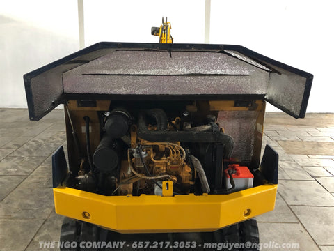 010.06 Komatsu PC15-2 Mini Excavator S/N 2865