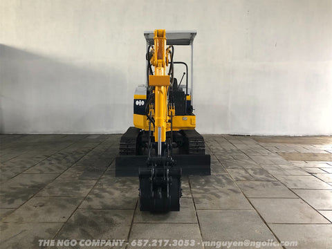 010.01 Komatsu PC10-2 Mini Excavator S/N 4860