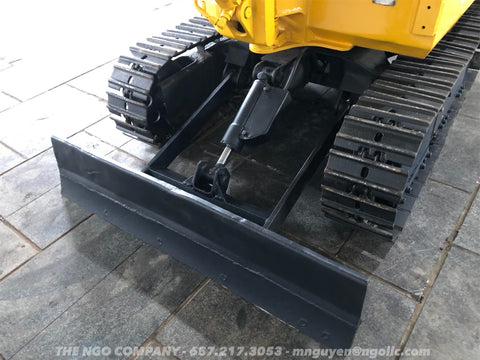 010.01 Komatsu PC10-2 Mini Excavator S/N 4860