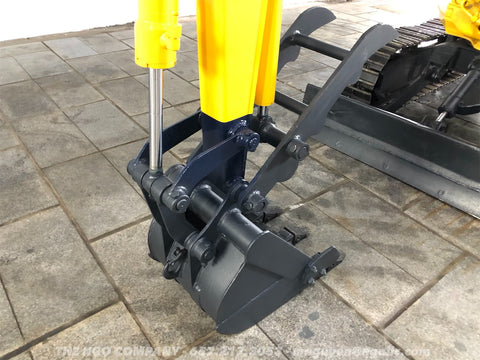 010.01 Komatsu PC10-2 Mini Excavator S/N 4860