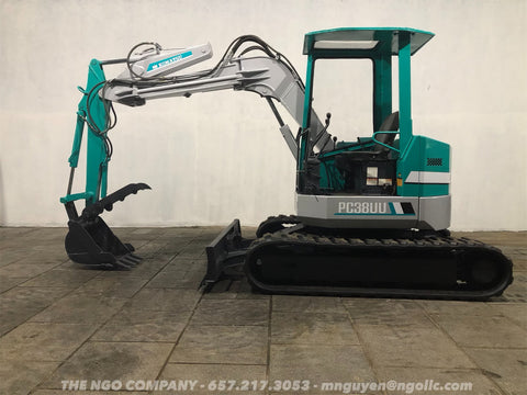 009.01 Komatsu PC38UU Mini Excavator S/N 1765