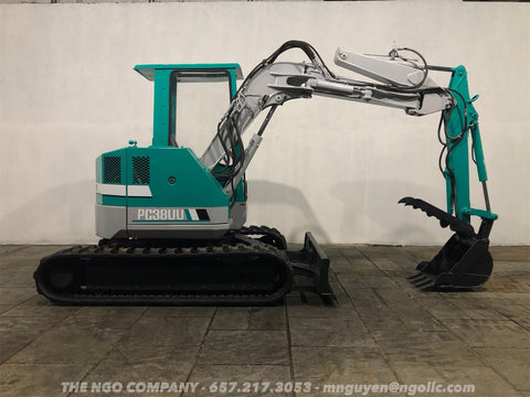 009.01 Komatsu PC38UU Mini Excavator S/N 1765