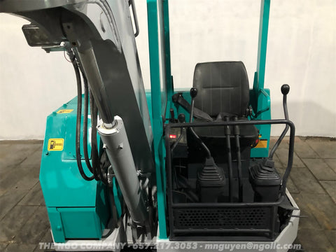 009.01 Komatsu PC38UU Mini Excavator S/N 1765