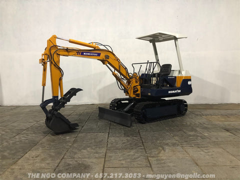 010.04 Komatsu PC10-5 Mini Excavator S/N 7066