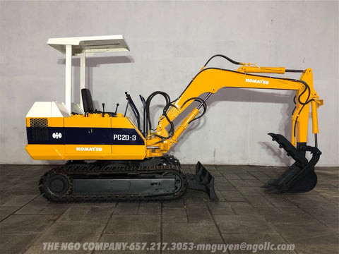 016.03 Komatsu PC20-3 Mini Excavator S/N 17477