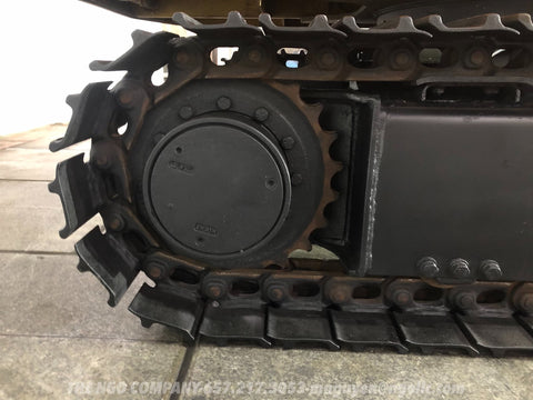 016.01 Komatsu PC10-3 Mini Excavator S/N 6657