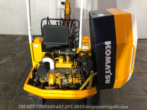 016.01 Komatsu PC10-3 Mini Excavator S/N 6657