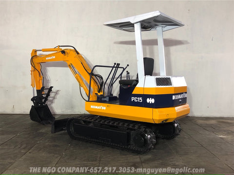 016.02 Komatsu PC15-1 Mini Excavator S/N 1723