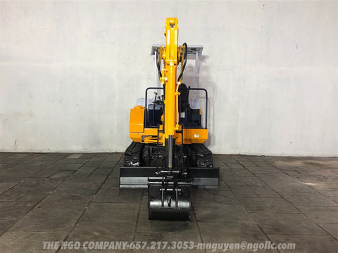 016.02 Komatsu PC15-1 Mini Excavator S/N 1723