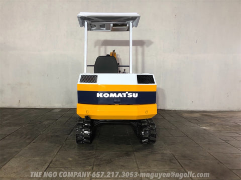 016.02 Komatsu PC15-1 Mini Excavator S/N 1723