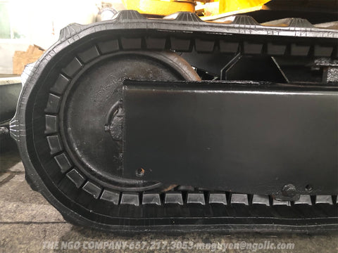 016.02 Komatsu PC15-1 Mini Excavator S/N 1723