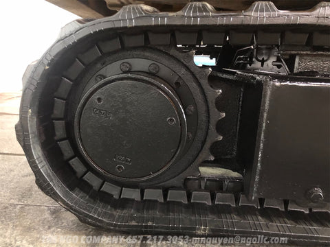 016.02 Komatsu PC15-1 Mini Excavator S/N 1723