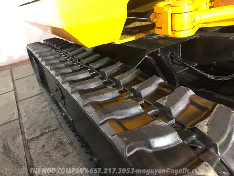 016.02 Komatsu PC15-1 Mini Excavator S/N 1723