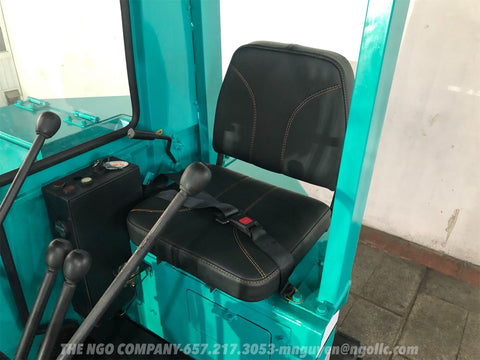 016.06 Komatsu PC28UU Mini Excavator S/N 2090