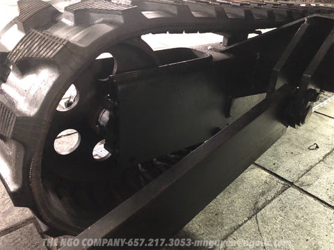 016.06 Komatsu PC28UU Mini Excavator S/N 2090