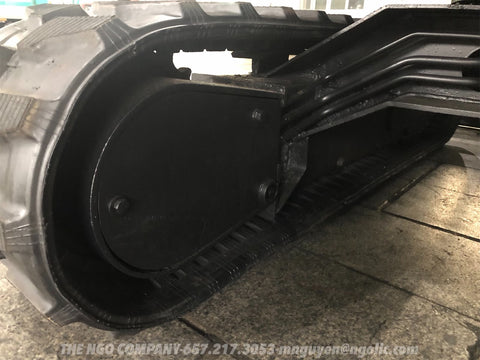 016.06 Komatsu PC28UU Mini Excavator S/N 2090