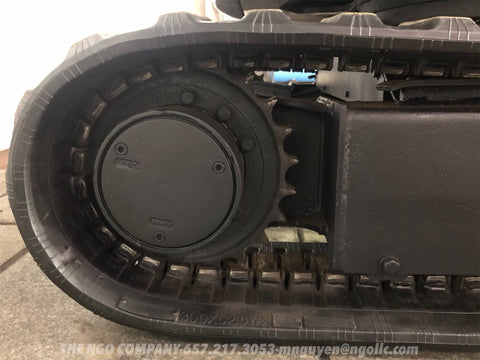 016.07 Komatsu PC28UU Mini Excavator S/N 5560