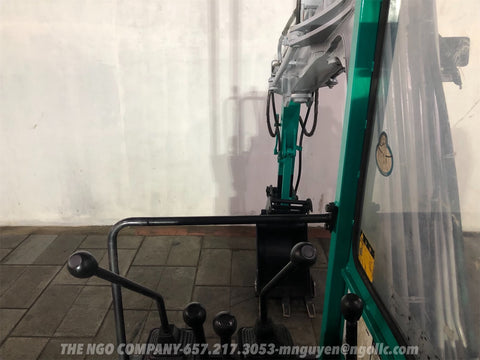 016.07 Komatsu PC28UU Mini Excavator S/N 5560