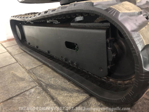 016.07 Komatsu PC28UU Mini Excavator S/N 5560