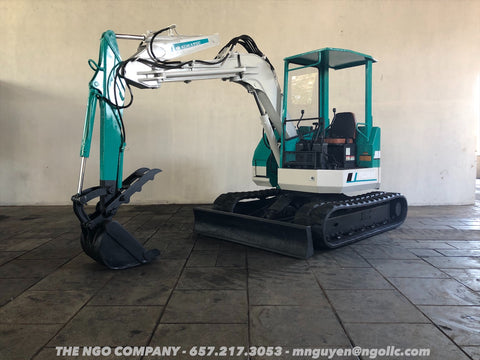 011.05 Komatsu PC38UU Mini Excavator S/N 1702