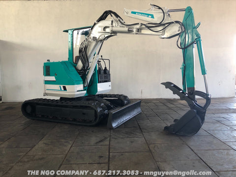 011.05 Komatsu PC38UU Mini Excavator S/N 1702