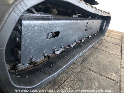 011.05 Komatsu PC38UU Mini Excavator S/N 1702