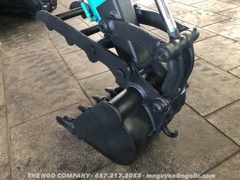 011.05 Komatsu PC38UU Mini Excavator S/N 1702