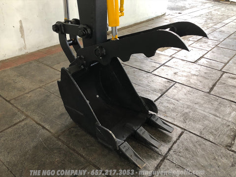 013.03 Komatsu PC15-2 Mini Excavator S/N 2851