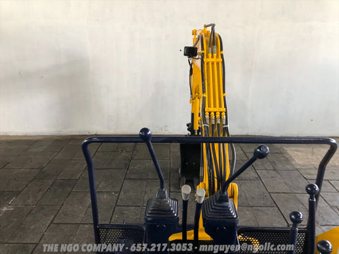 013.03 Komatsu PC15-2 Mini Excavator S/N 2851