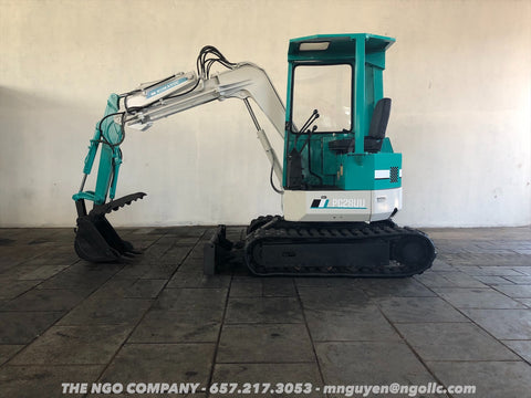 011.04 Komatsu PC28UU Mini Excavator S/N 4694