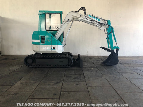 011.04 Komatsu PC28UU Mini Excavator S/N 4694